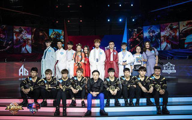 XLG Esports 在 VCT 2025： 中国第二阶段中以战胜 Wolves Esports 获得第二场胜利；